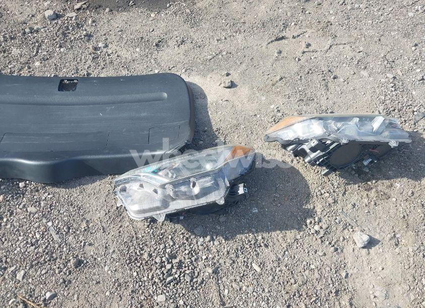 Photo 12 of 2018 Toyota Rav4 ADVENTURE/XLE (VIN JTMRFREV2JJ221495)