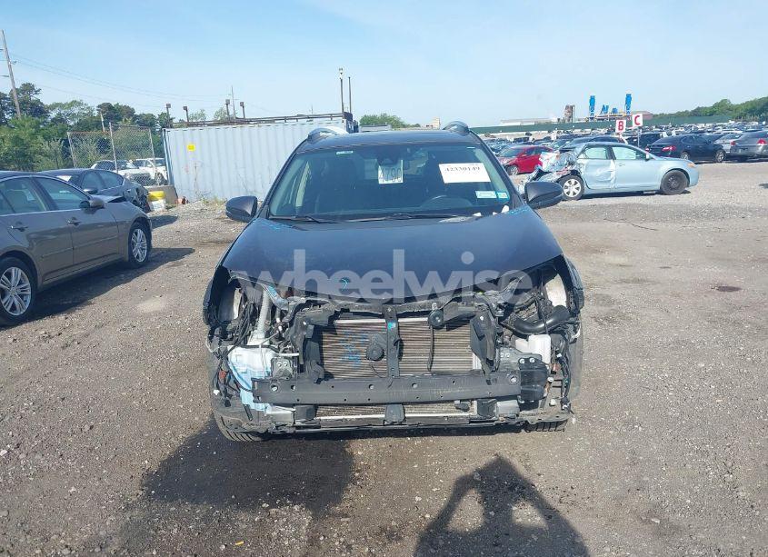 Photo 13 of 2018 Toyota Rav4 ADVENTURE/XLE (VIN JTMRFREV2JJ221495)