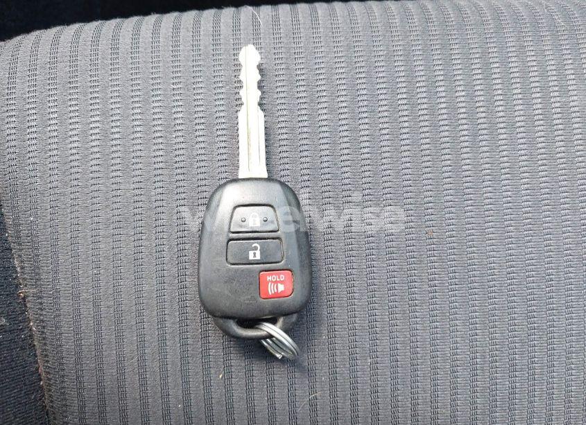 Photo 11 of 2013 Toyota Rav4 XLE (VIN JTMRFREV3D5000288)