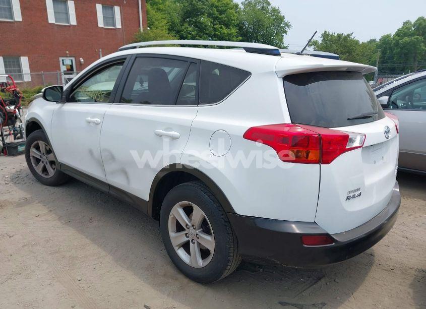 Photo 3 of 2013 Toyota Rav4 XLE (VIN JTMRFREV3DD024208)