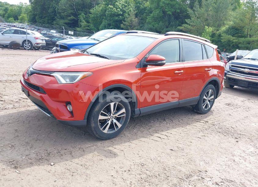 Photo 2 of 2016 Toyota Rav4 XLE (VIN JTMRFREV4GJ099859)