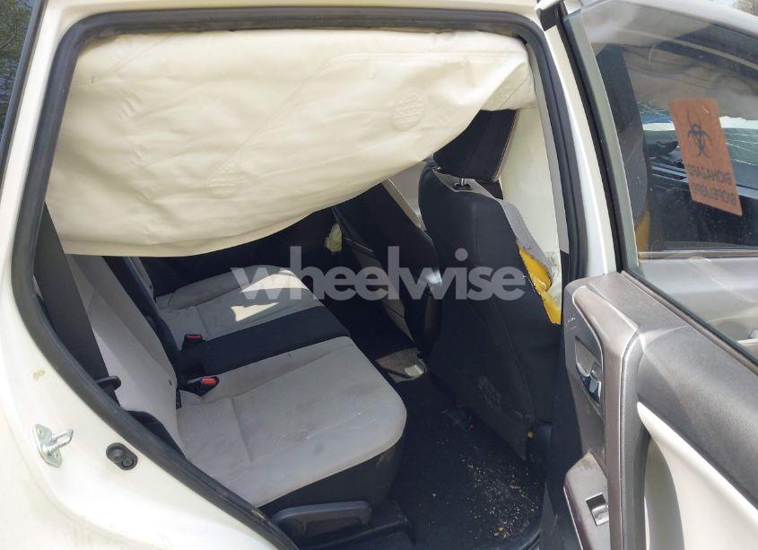 Photo 8 of 2018 Toyota Rav4 XLE (VIN JTMRFREV4JJ744971)