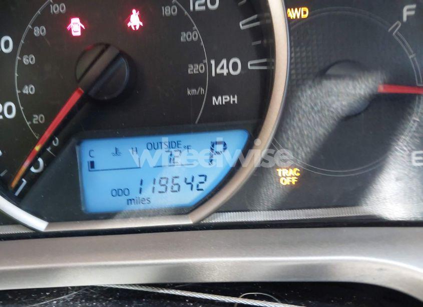 Photo 15 of 2015 Toyota Rav4 XLE (VIN JTMRFREV5FD132297)