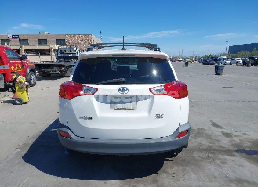 Photo 16 of 2015 Toyota Rav4 XLE (VIN JTMRFREV5FD132297)