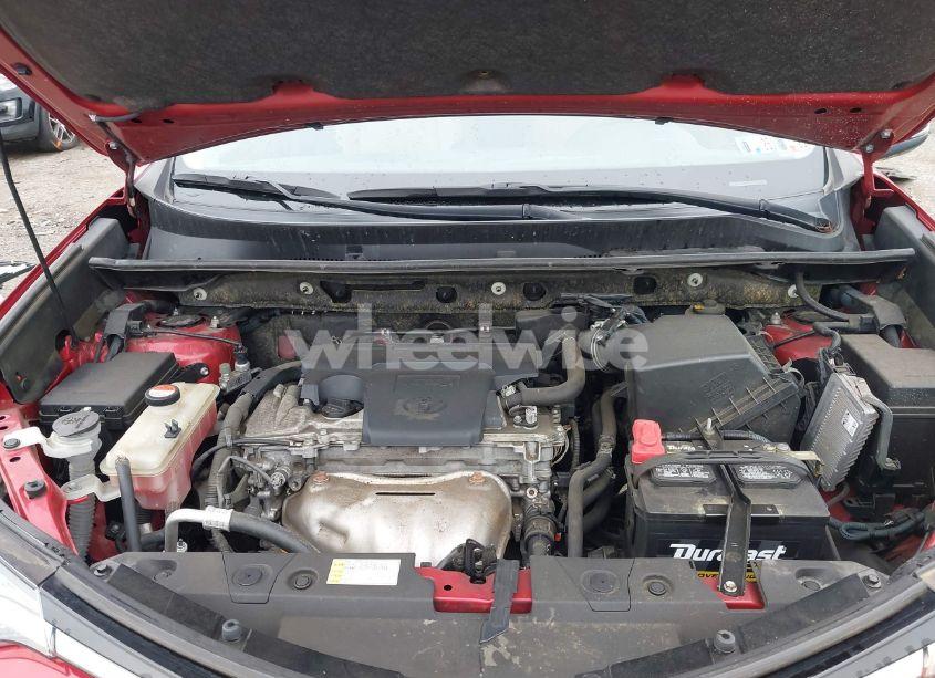 Photo 10 of 2016 Toyota Rav4 XLE (VIN JTMRFREV5GJ078759)