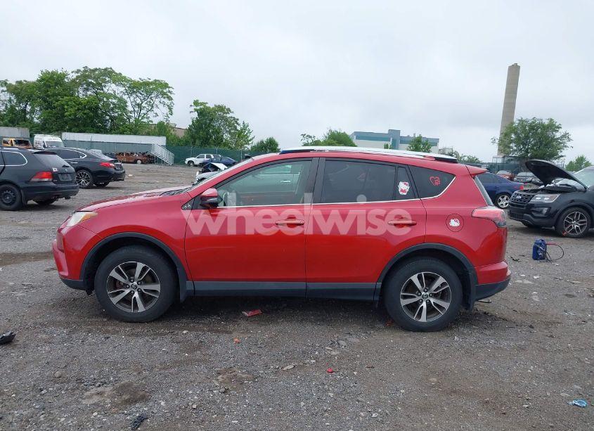 Photo 15 of 2016 Toyota Rav4 XLE (VIN JTMRFREV5GJ078759)