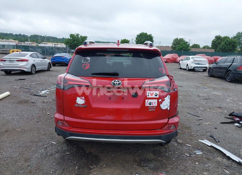Photo 17 of 2016 Toyota Rav4 XLE (VIN JTMRFREV5GJ078759)