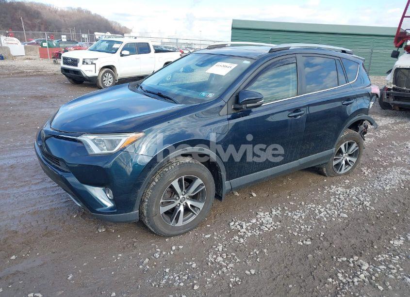 Photo 2 of 2018 Toyota Rav4 ADVENTURE/XLE (VIN JTMRFREV5JD228388)