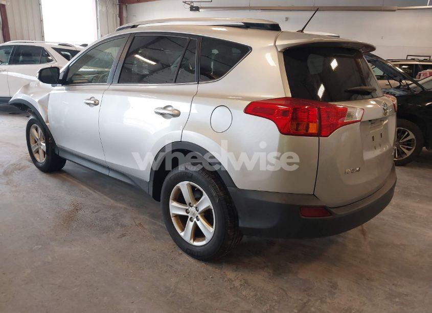 Photo 3 of 2013 Toyota Rav4 XLE (VIN JTMRFREV6D5022107)