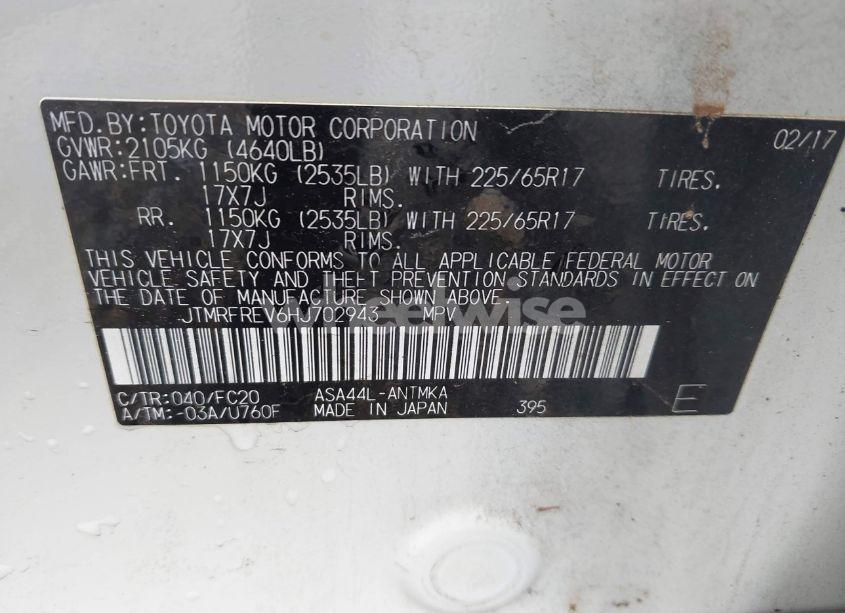 Photo 9 of 2017 Toyota Rav4 XLE (VIN JTMRFREV6HJ702943)