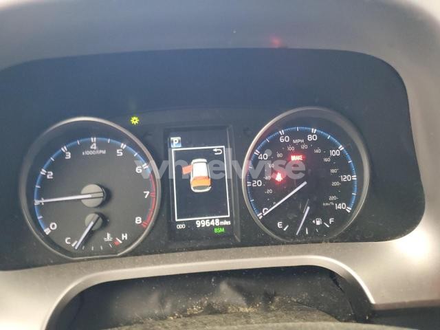 Photo 8 of 2018 TOYOTA RAV4 ADVENTURE (VIN JTMRFREV6JD246348)