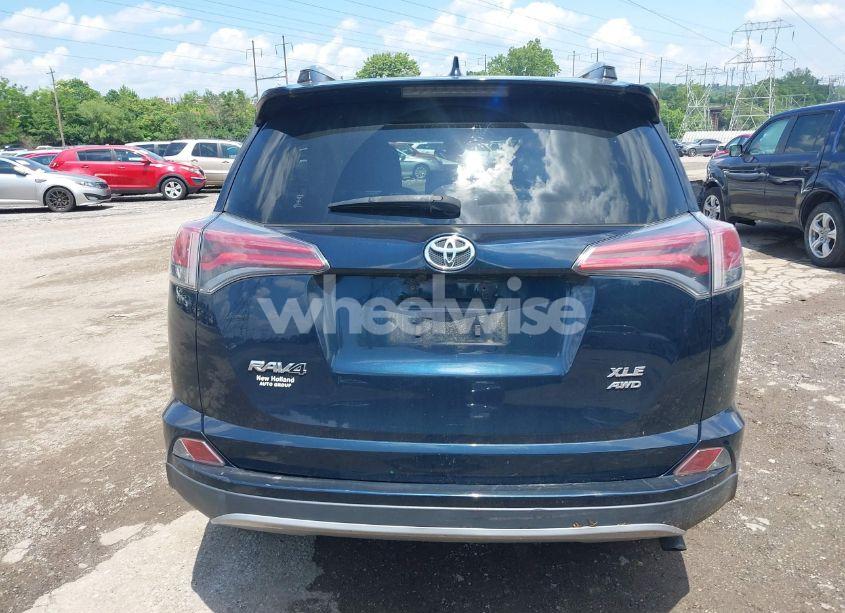 Photo 17 of 2017 Toyota Rav4 XLE (VIN JTMRFREV7HJ119085)