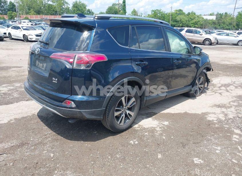 Photo 4 of 2017 Toyota Rav4 XLE (VIN JTMRFREV7HJ119085)