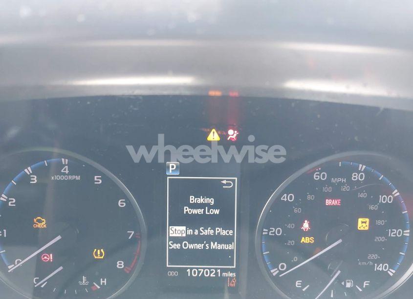 Photo 7 of 2017 Toyota Rav4 XLE (VIN JTMRFREV7HJ119085)