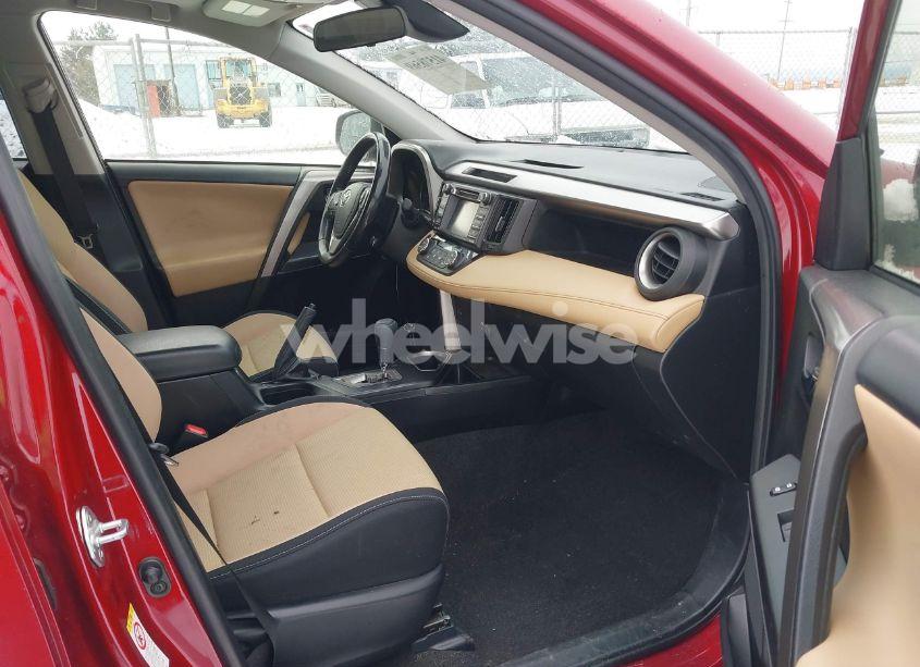 Photo 5 of 2018 Toyota Rav4 ADVENTURE/XLE (VIN JTMRFREV7JD222933)