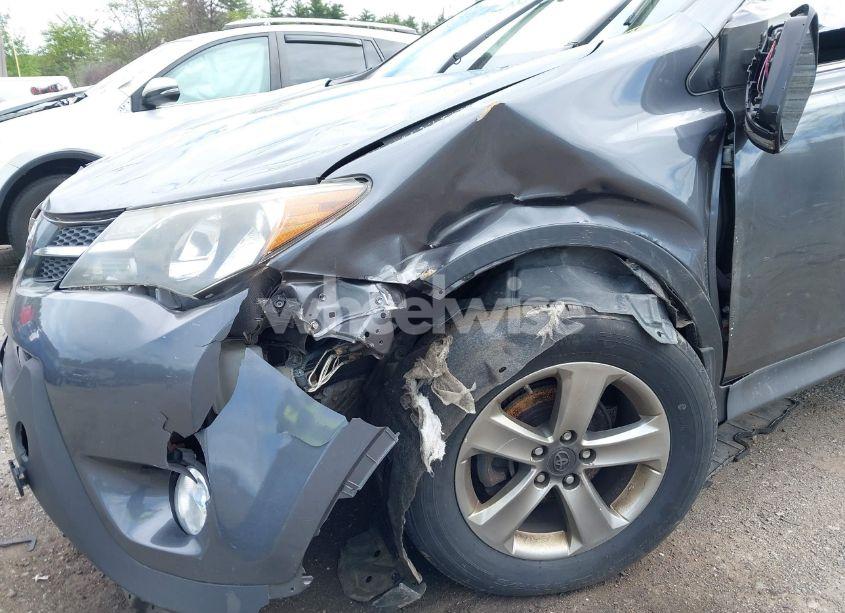 Photo 17 of 2015 Toyota Rav4 XLE (VIN JTMRFREV9FD108990)