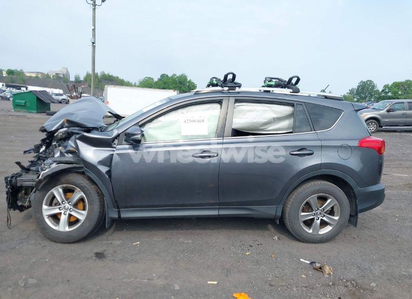 Photo 14 of 2015 Toyota Rav4 XLE (VIN JTMRFREV9FD146574)