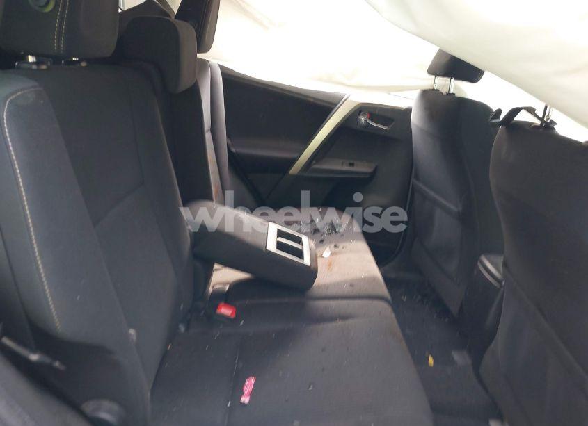 Photo 8 of 2015 Toyota Rav4 XLE (VIN JTMRFREV9FD146574)