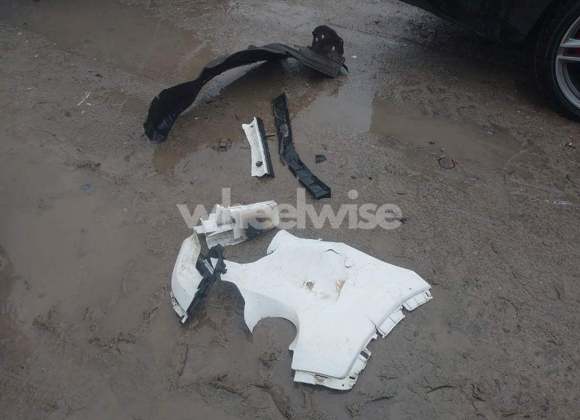 Photo 12 of 2015 Toyota Rav4 XLE (VIN JTMRFREV9FD173998)