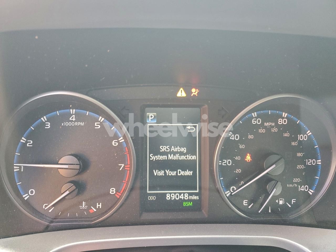 Photo 9 of 2017 TOYOTA RAV4 XLE (VIN JTMRFREV9HJ165758)