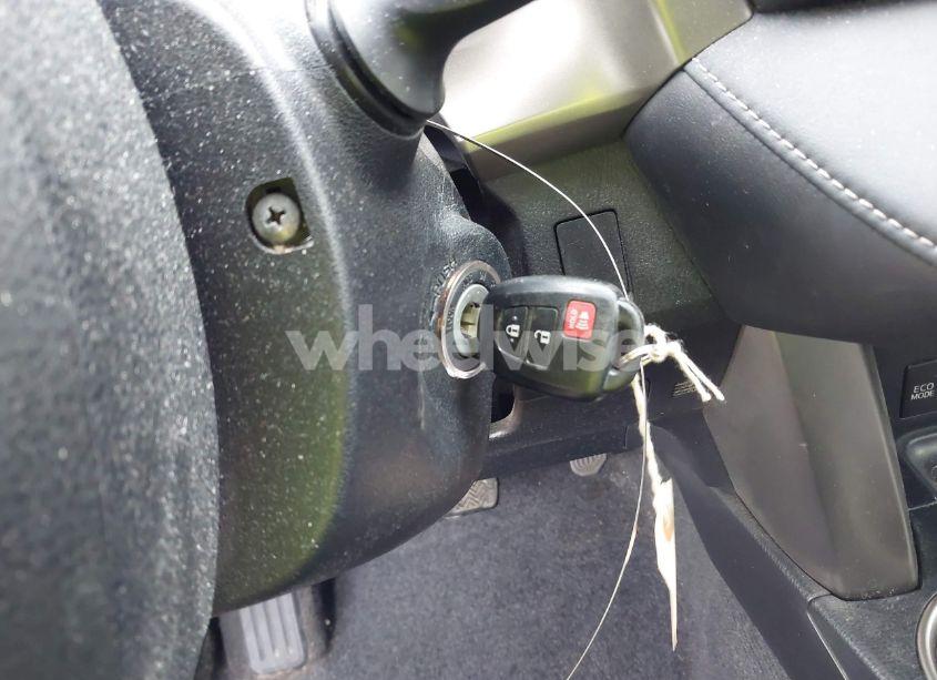 Photo 11 of 2013 Toyota Rav4 XLE (VIN JTMRFREVXDD028062)