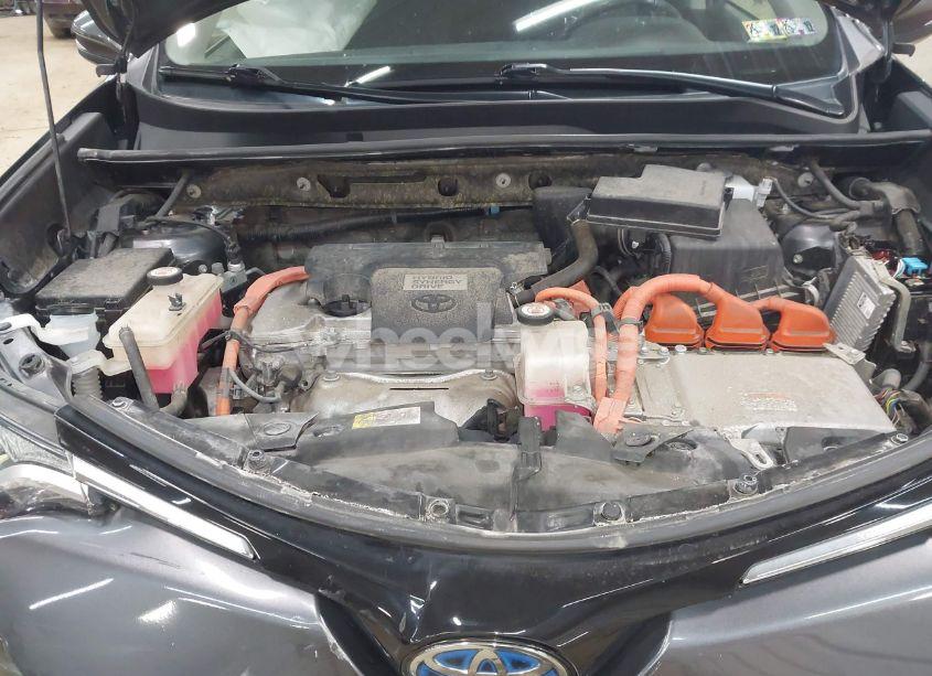 Photo 10 of 2017 Toyota Rav4 HYBRID XLE (VIN JTMRJREV0HD150918)