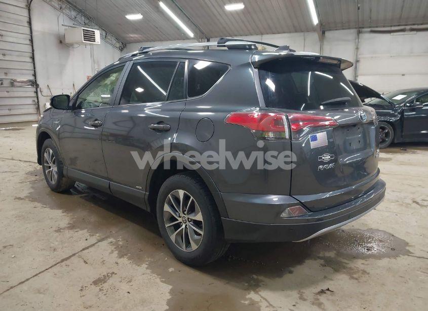Photo 3 of 2017 Toyota Rav4 HYBRID XLE (VIN JTMRJREV0HD150918)