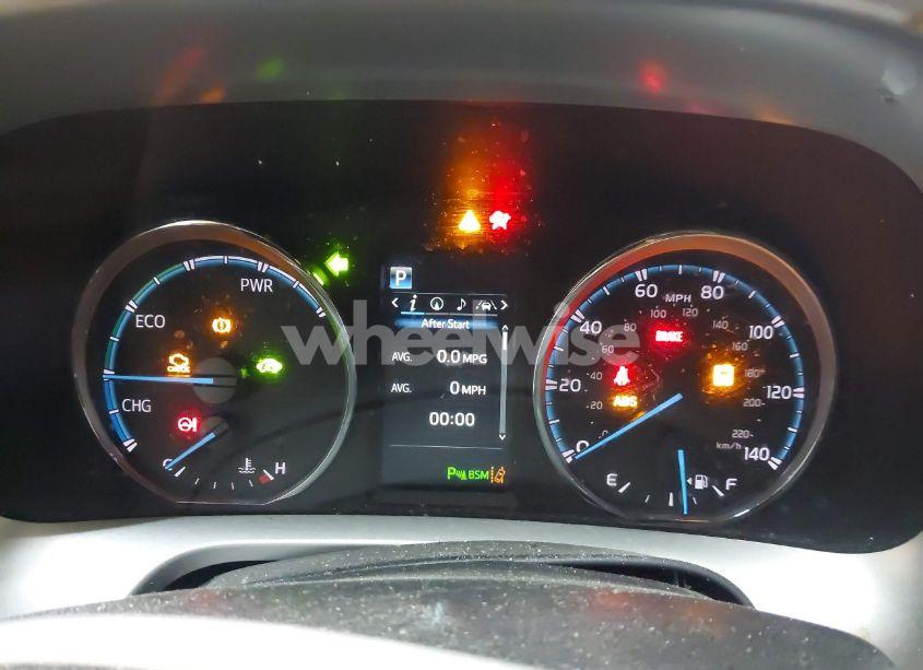 Photo 7 of 2017 Toyota Rav4 HYBRID XLE (VIN JTMRJREV0HD150918)