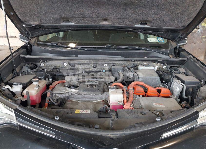 Photo 10 of 2017 Toyota Rav4 HYBRID XLE (VIN JTMRJREV2HD149320)