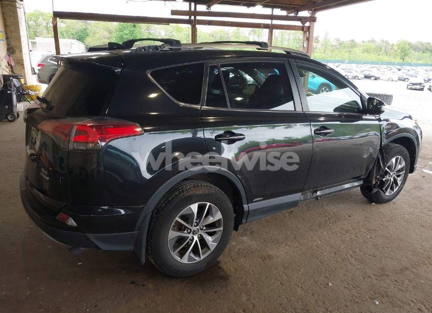 Photo 4 of 2017 Toyota Rav4 HYBRID XLE (VIN JTMRJREV2HD149320)