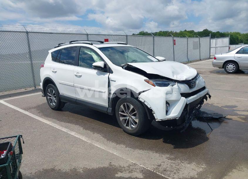 2017 Toyota Rav4 HYBRID XLE (VIN JTMRJREV3HD083733) main photo