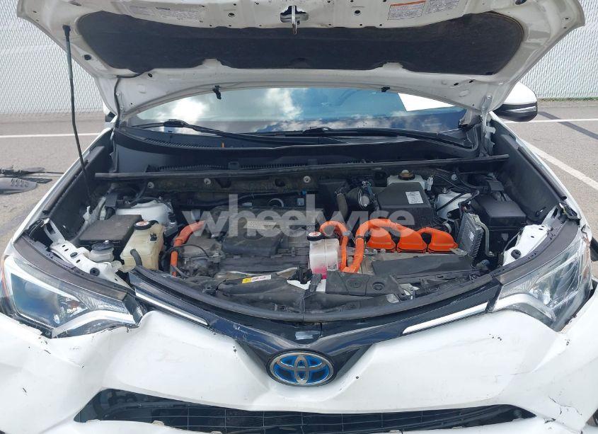 Photo 10 of 2017 Toyota Rav4 HYBRID XLE (VIN JTMRJREV3HD083733)