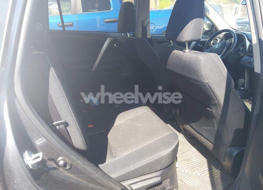 Photo 8 of 2017 Toyota Rav4 HYBRID XLE (VIN JTMRJREV3HD089872)