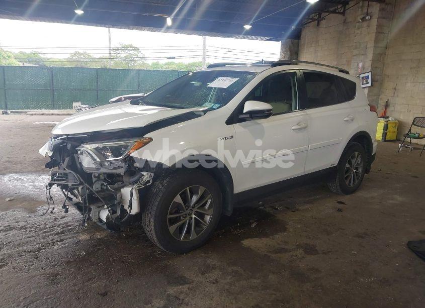 Photo 2 of 2017 Toyota Rav4 HYBRID XLE (VIN JTMRJREV4HD064186)