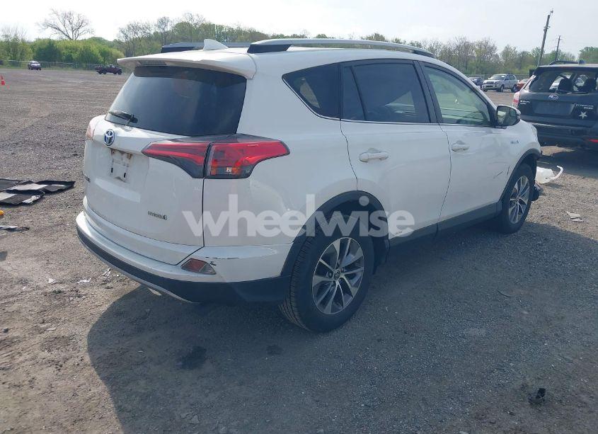 Photo 4 of 2018 Toyota Rav4 HYBRID LE (VIN JTMRJREV4JD180509)