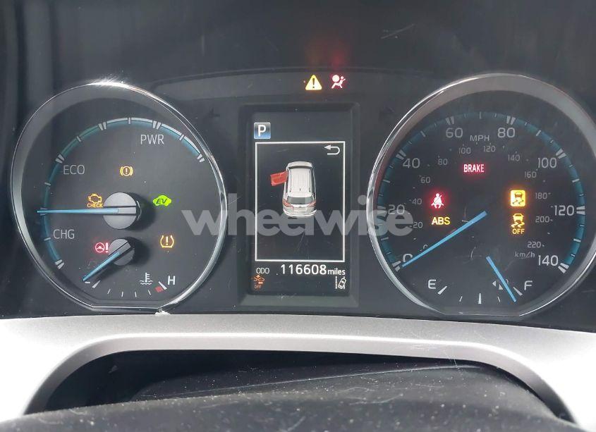 Photo 7 of 2018 Toyota Rav4 HYBRID LE (VIN JTMRJREV4JD180509)