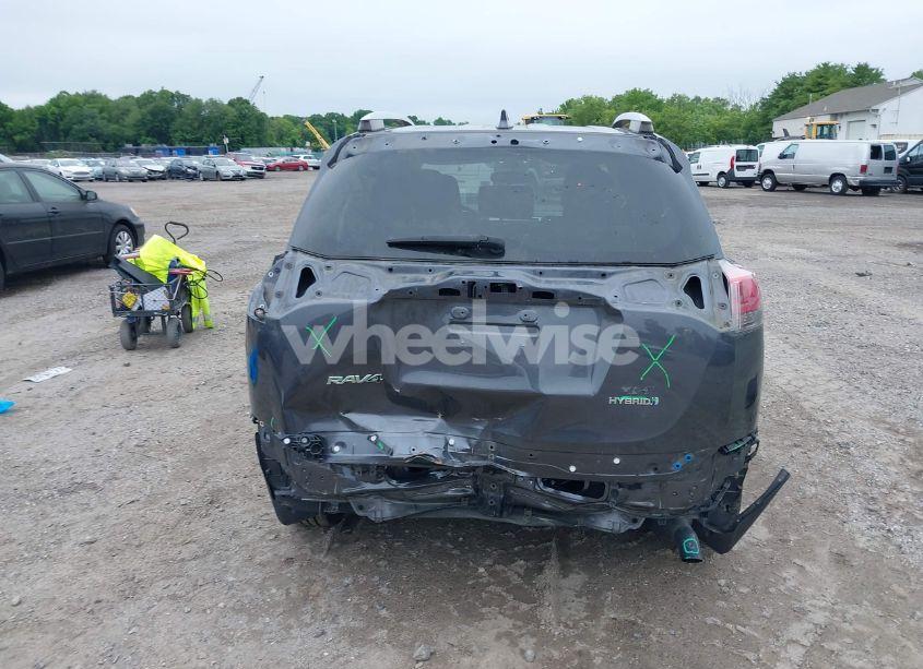 Photo 17 of 2016 Toyota Rav4 HYBRID XLE (VIN JTMRJREV5GD022849)