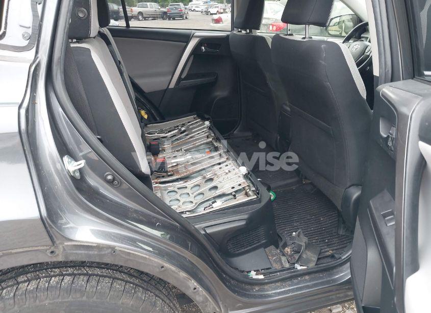 Photo 8 of 2016 Toyota Rav4 HYBRID XLE (VIN JTMRJREV5GD022849)