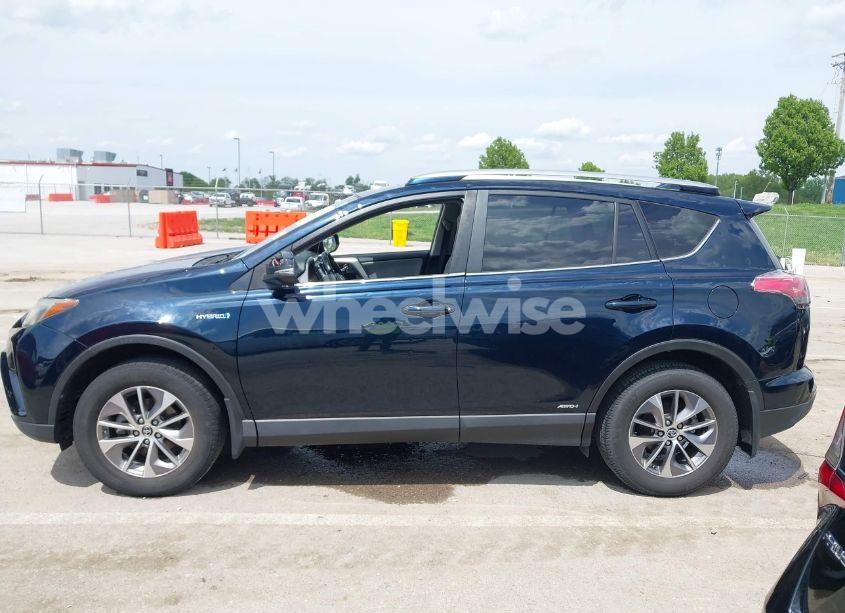 Photo 14 of 2018 Toyota Rav4 HYBRID XLE (VIN JTMRJREV5JD199604)