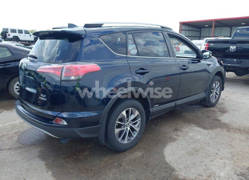 Photo 4 of 2018 Toyota Rav4 HYBRID XLE (VIN JTMRJREV5JD199604)