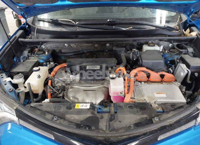 Photo 10 of 2017 Toyota Rav4 HYBRID XLE (VIN JTMRJREV7HD083637)