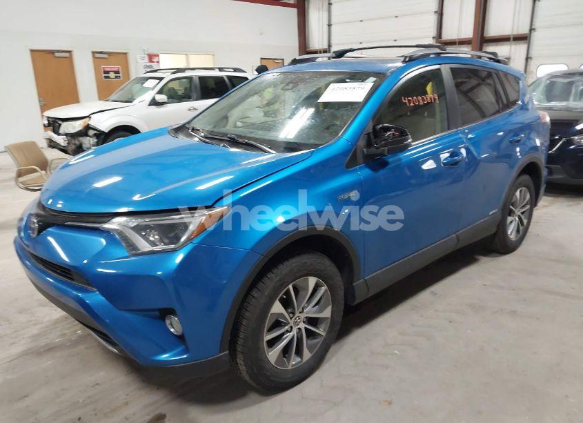 Photo 2 of 2017 Toyota Rav4 HYBRID XLE (VIN JTMRJREV7HD083637)
