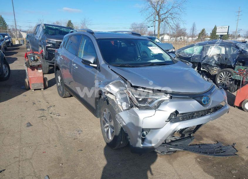 2017 Toyota Rav4 HYBRID XLE (VIN JTMRJREV7HD149037) main photo