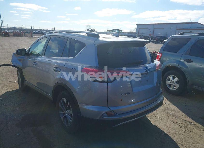 Photo 3 of 2017 Toyota Rav4 HYBRID XLE (VIN JTMRJREV7HD149037)