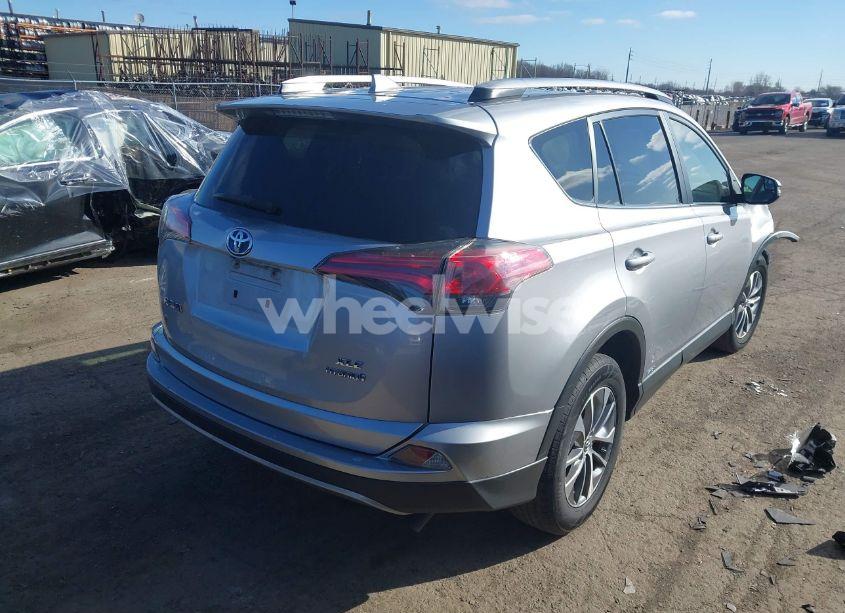 Photo 4 of 2017 Toyota Rav4 HYBRID XLE (VIN JTMRJREV7HD149037)