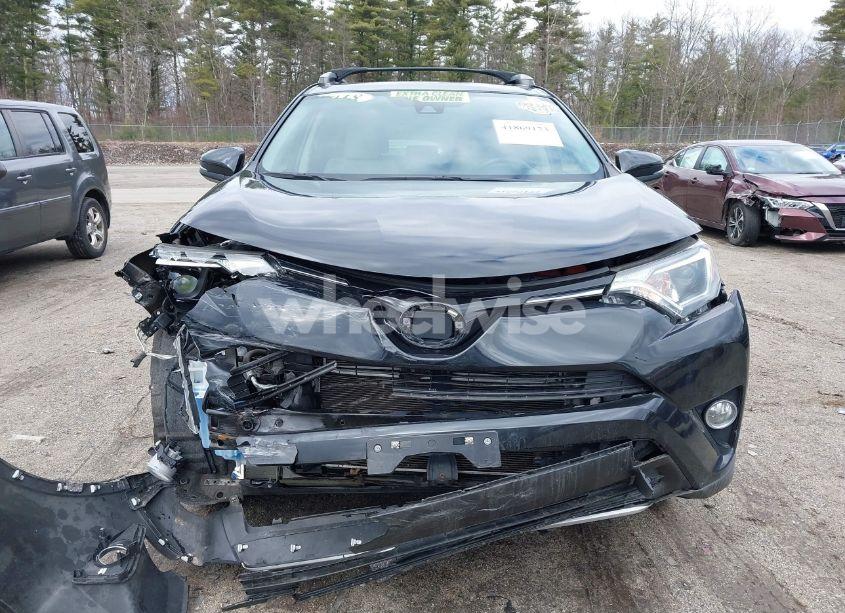 Photo 12 of 2018 Toyota Rav4 HYBRID XLE (VIN JTMRJREV7JD177507)