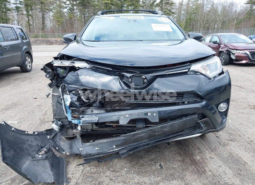 Photo 6 of 2018 Toyota Rav4 HYBRID XLE (VIN JTMRJREV7JD177507)