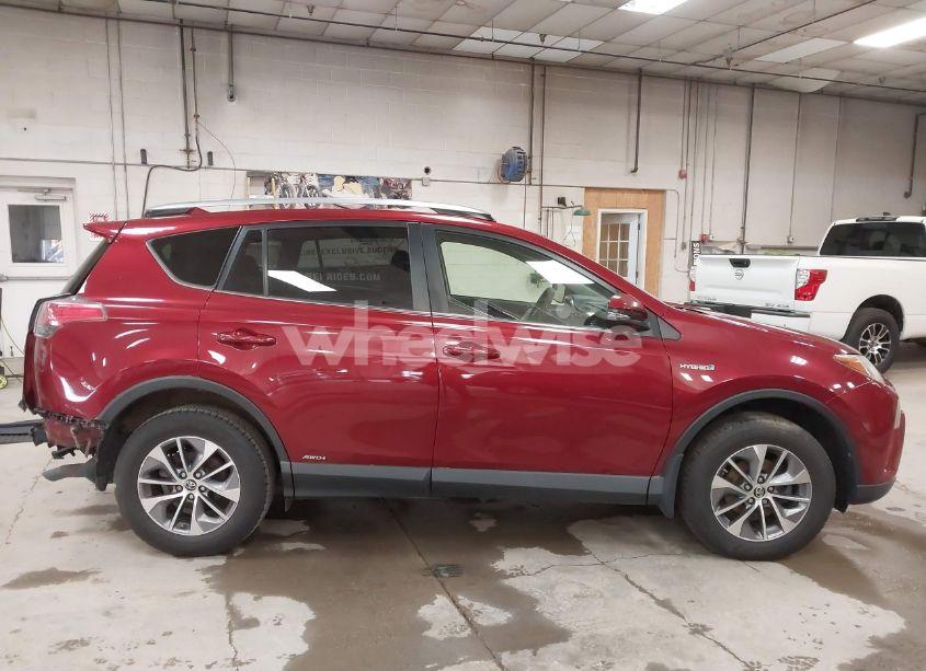 Photo 14 of 2018 Toyota Rav4 HYBRID XLE (VIN JTMRJREV7JD187227)