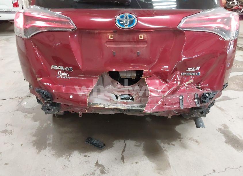 Photo 6 of 2018 Toyota Rav4 HYBRID XLE (VIN JTMRJREV7JD187227)