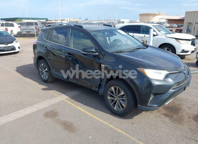 2018 Toyota Rav4 HYBRID LE (VIN JTMRJREV7JD212899) main photo